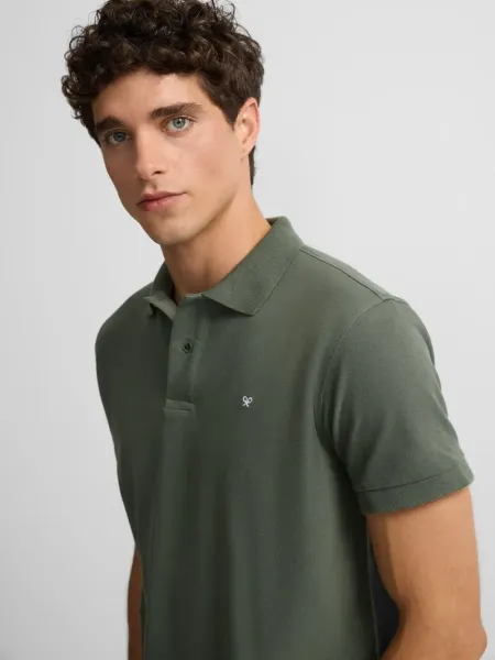 Polo clásico liso