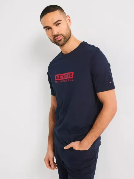 Camiseta Colour Graphic